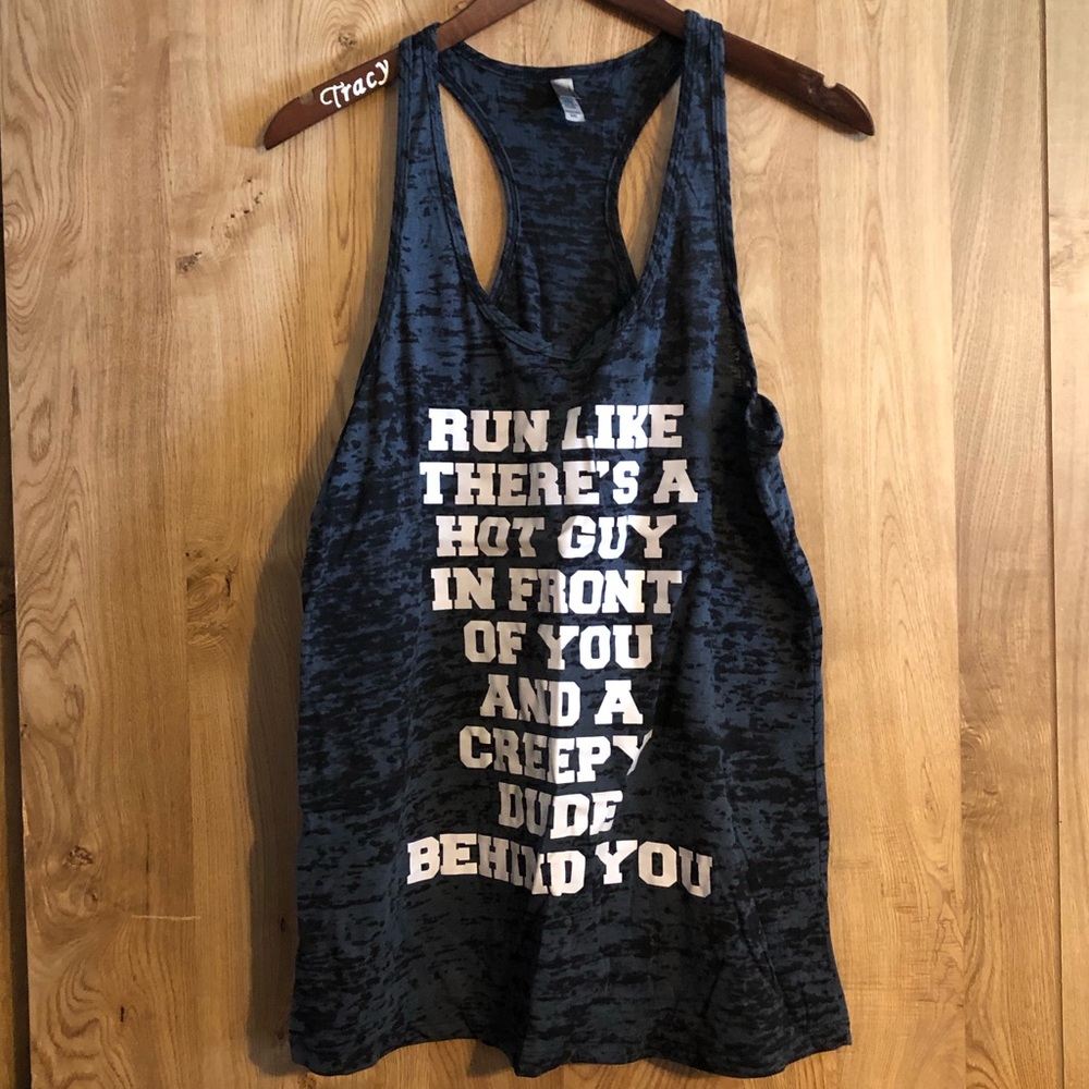 Graphic gym tee